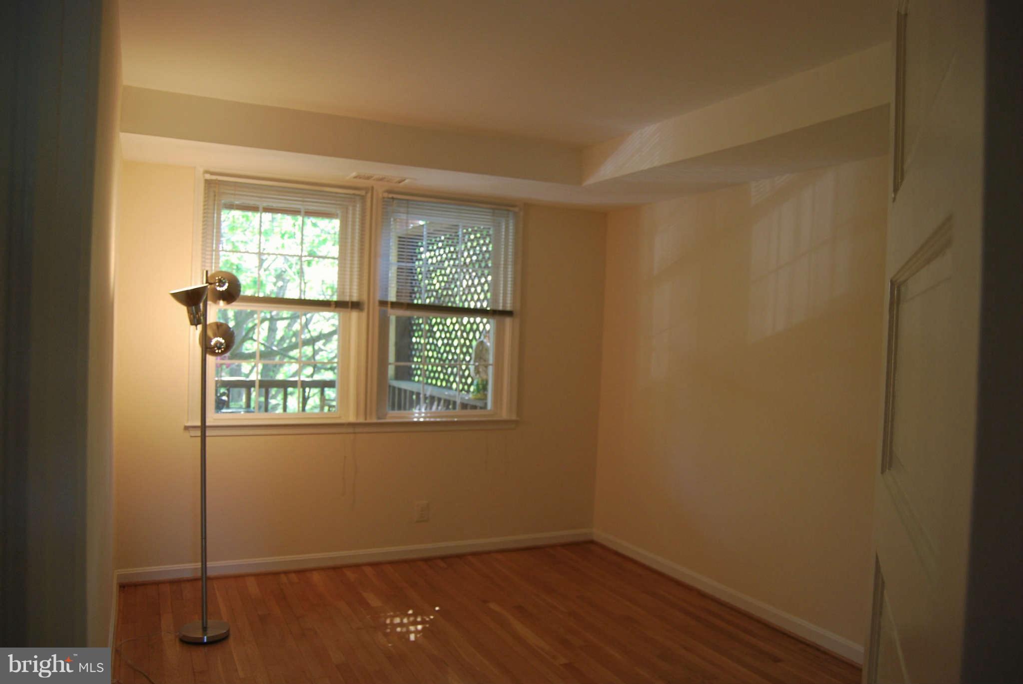 5 Russell Road, Unit D Alexandria, VA 22301 - Photo 16 of 21 Bedroom