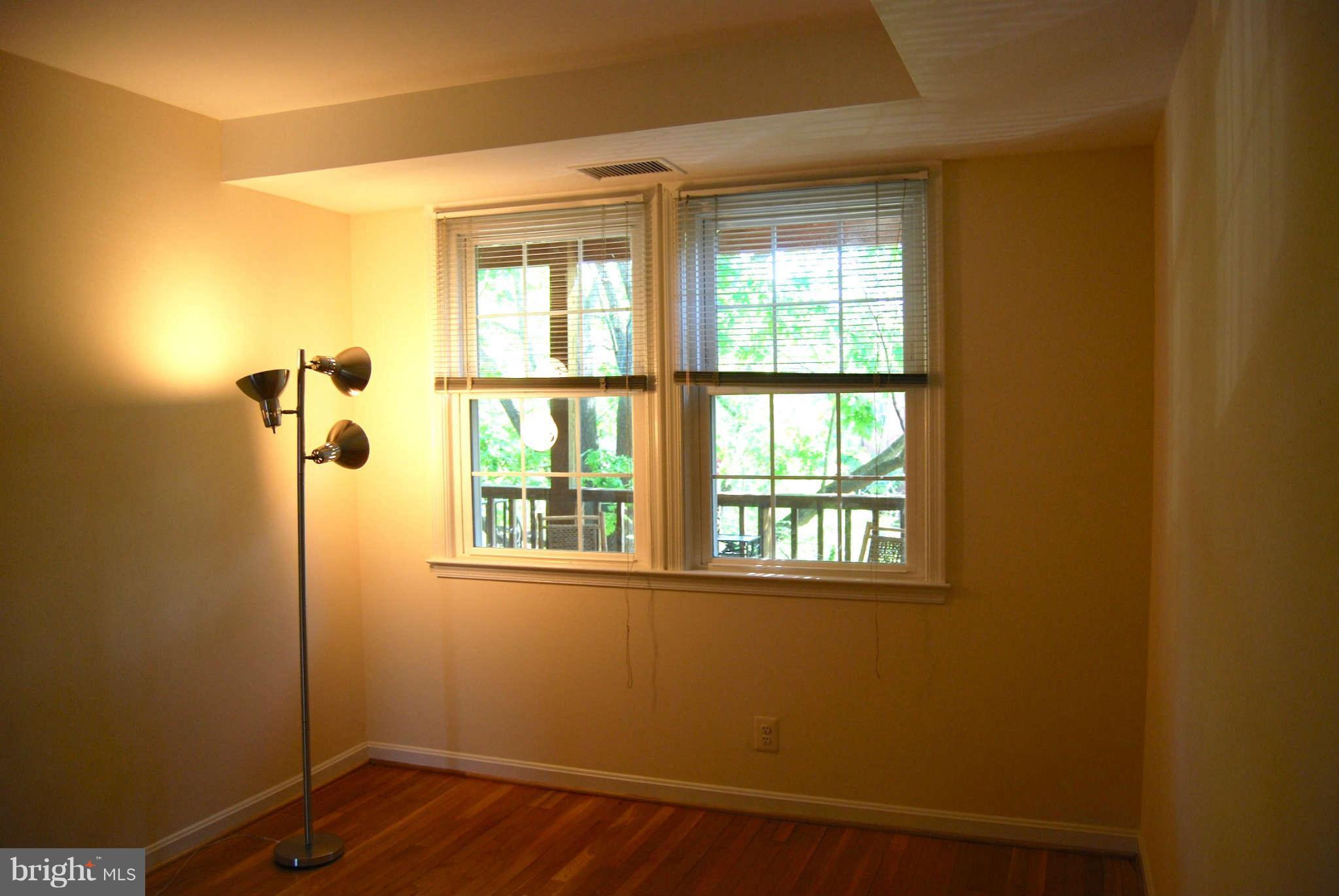 5 Russell Road, Unit D Alexandria, VA 22301 - Photo 17 of 21 Bedroom