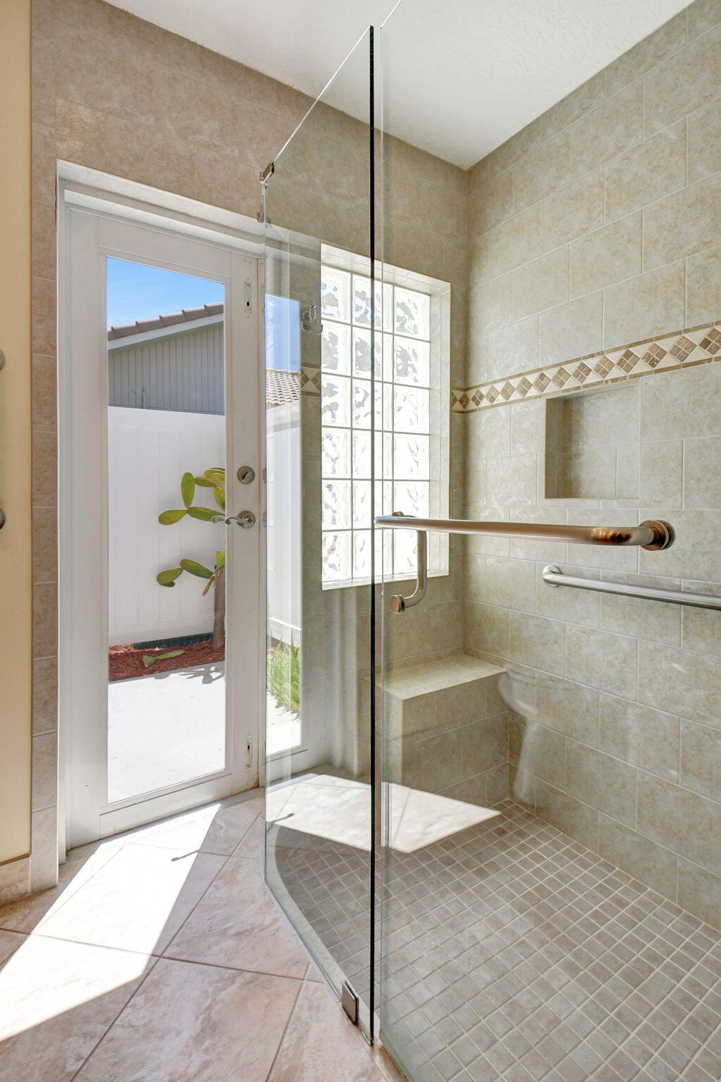 21065 Escondido Way North Boca Raton, FL 33433 - Photo 33 of 56 29-web-or-mls-DSC_5324