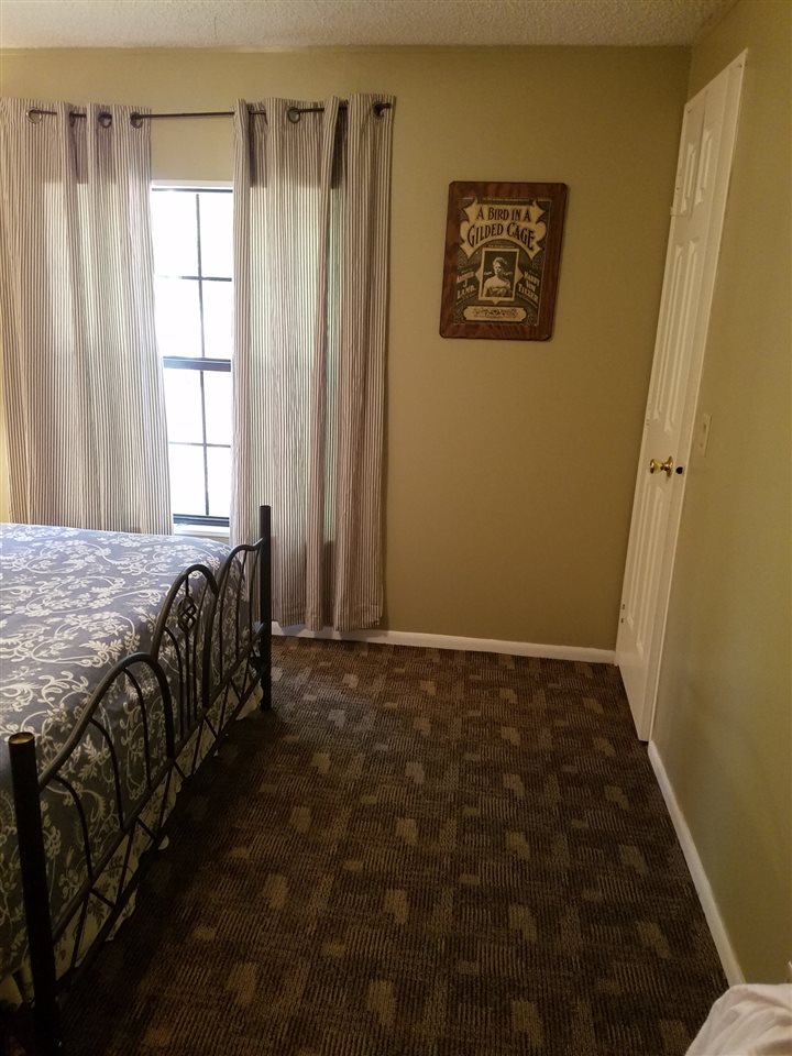 194 Rimfire Lane Havana, FL 32333 - Photo 4 of 33 Gallery Image 4