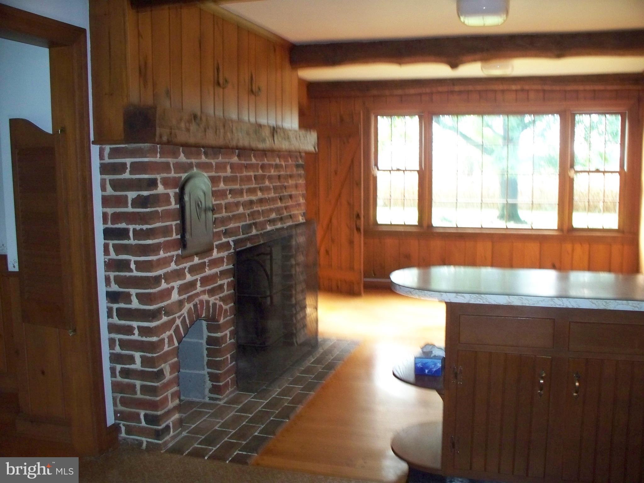 303 St Marys Road Pylesville, MD 21132 - Photo 15 of 30 Kitchen - view to breakfast area