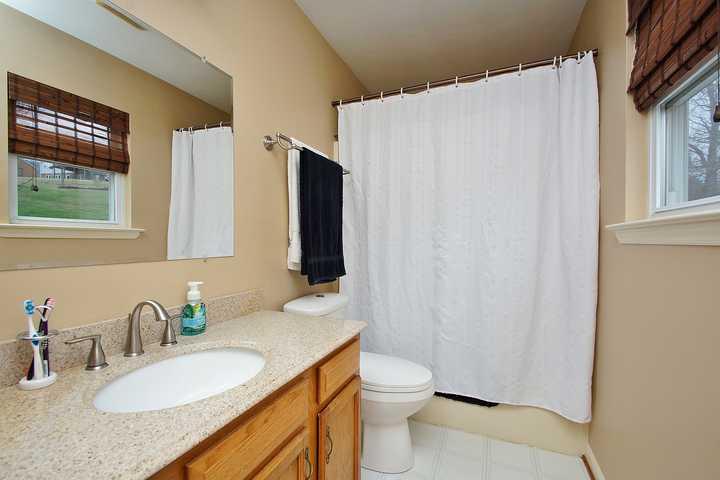 243 Jay Ridge Road Cloverdale, VA 24077 - Photo 14 of 31 dsc05051.jpg