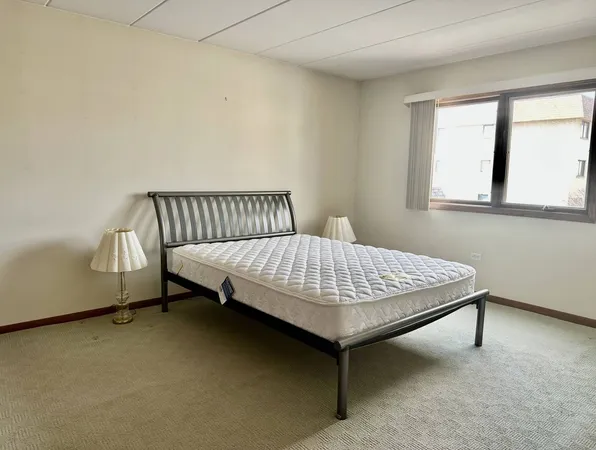 $225,000 | 7448 West 153rd Street, Unit 2, Orland Park, IL 60462