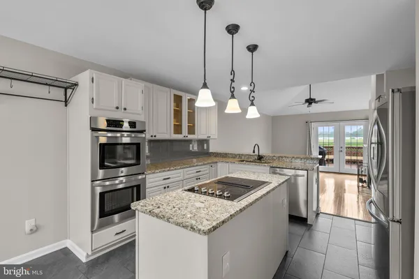 $3,850 | 20303 Marketree Place, Gaithersburg, MD 20886