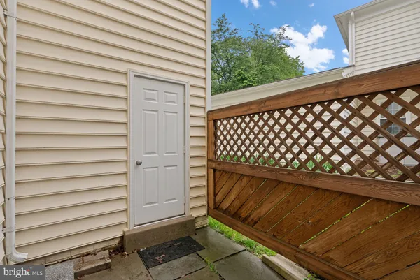 $3,850 | 20303 Marketree Place, Gaithersburg, MD 20886