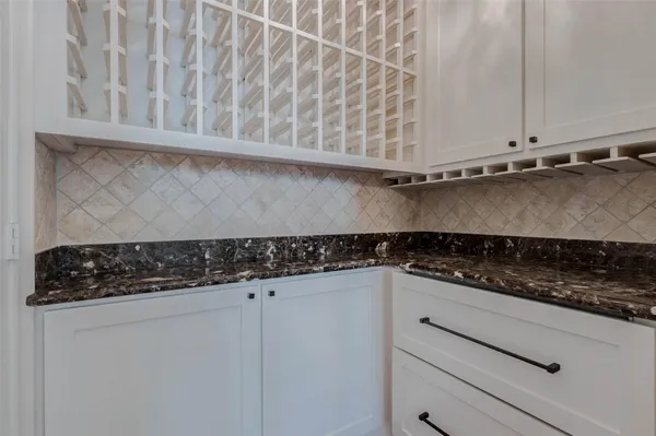 $12,900 | 5410 Valerie Street, Bellaire, TX 77401