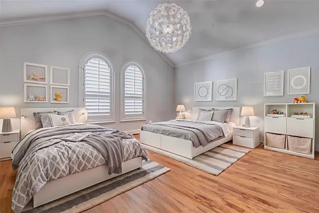 $14,000 | 5410 Valerie Street, Bellaire, TX 77401