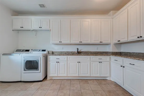 $12,900 | 5410 Valerie Street, Bellaire, TX 77401