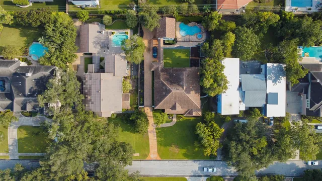 $14,000 | 5410 Valerie Street, Bellaire, TX 77401