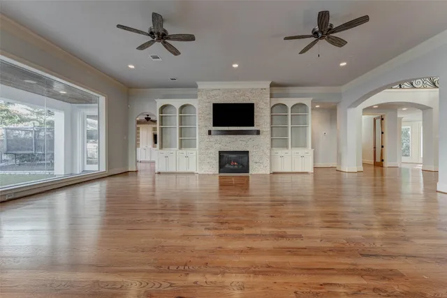 $14,000 | 5410 Valerie Street, Bellaire, TX 77401