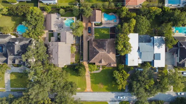 $12,900 | 5410 Valerie Street, Bellaire, TX 77401