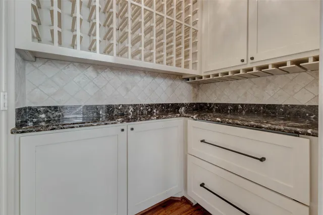 $14,000 | 5410 Valerie Street, Bellaire, TX 77401