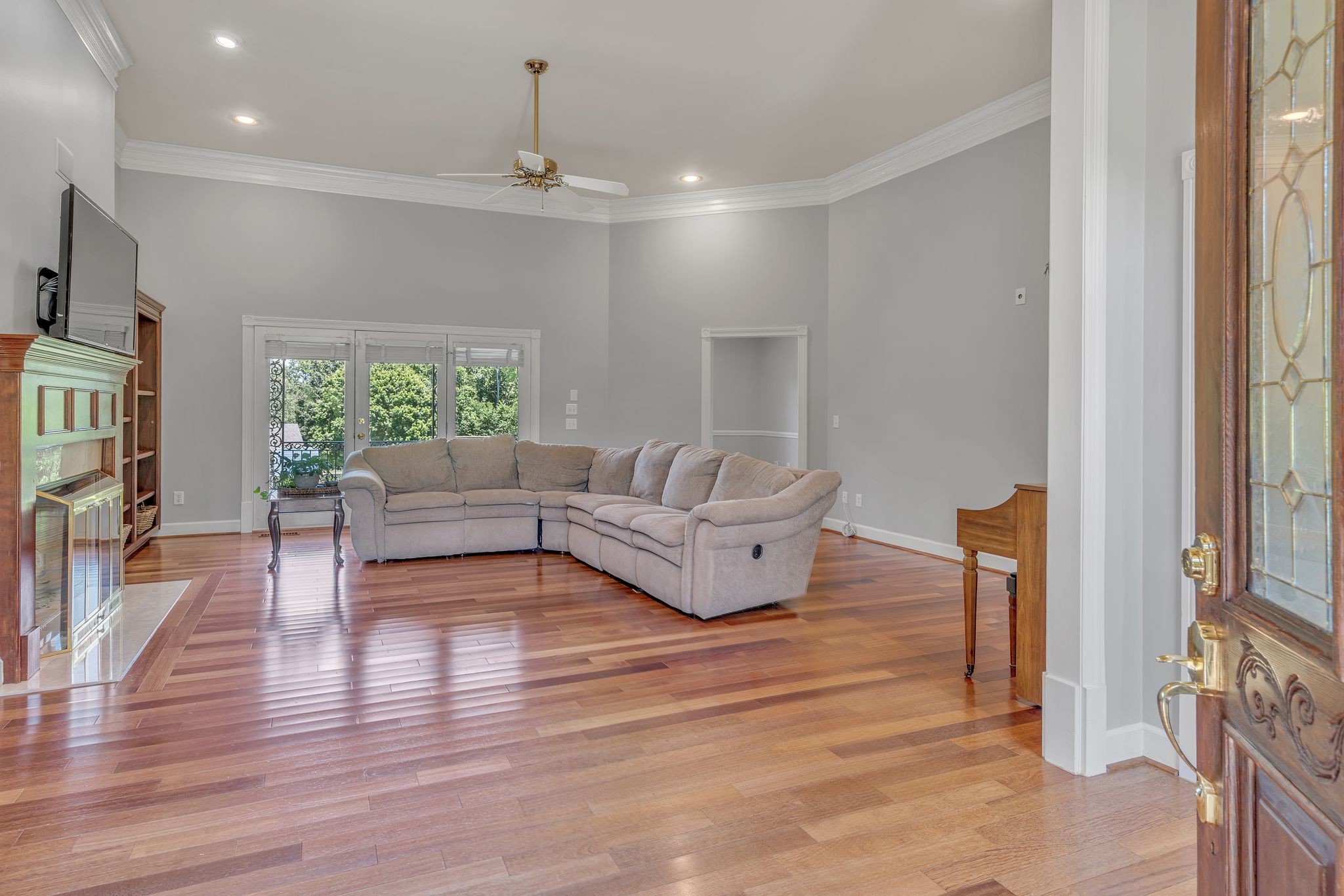 1651 Lawrence Lane Springfield, TN 37172 - Photo 13 of 56 a living room with furniture and a chandelier