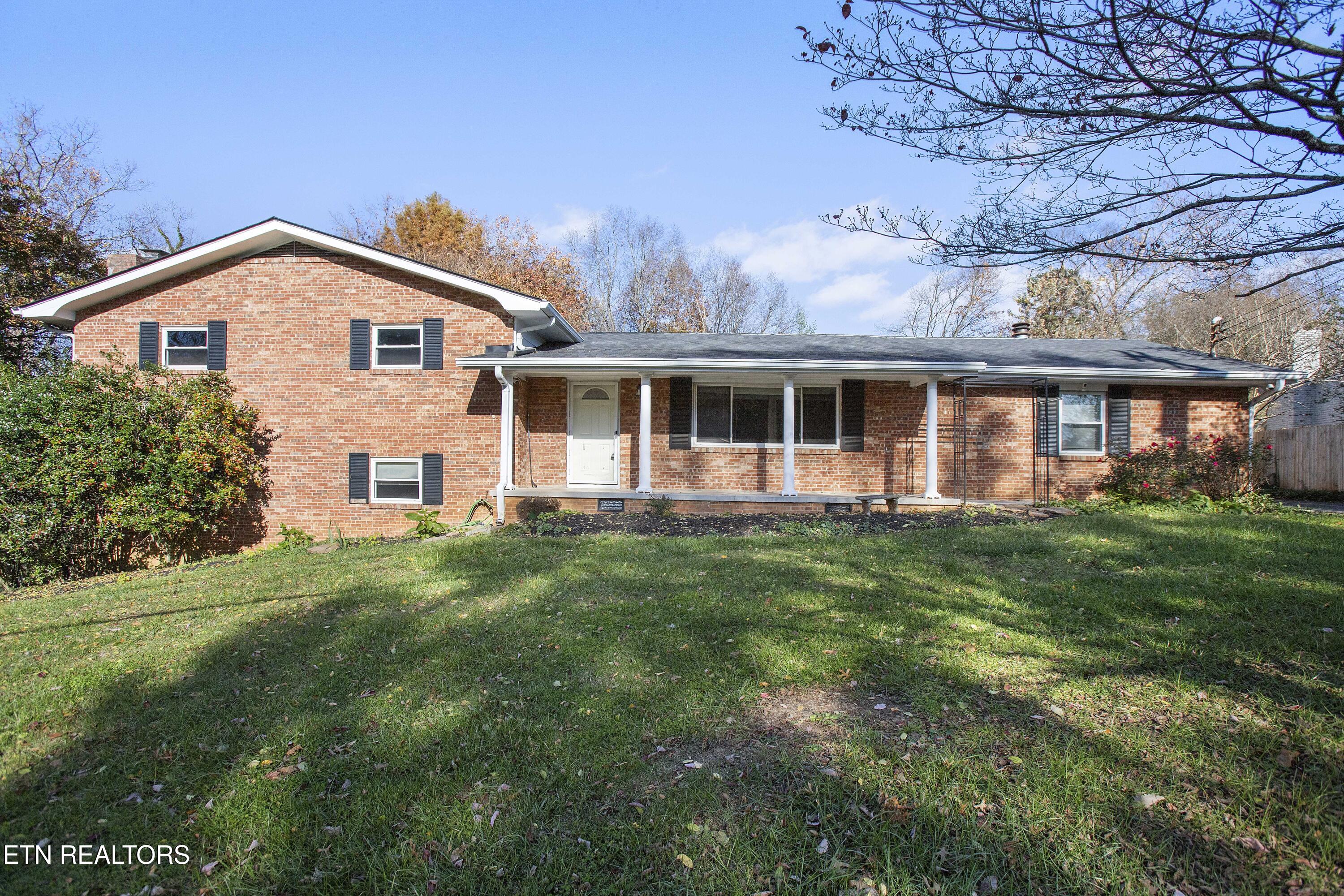 416 Kendall Road Knoxville, TN 37919 - Photo 1 of 25 IMG_1270