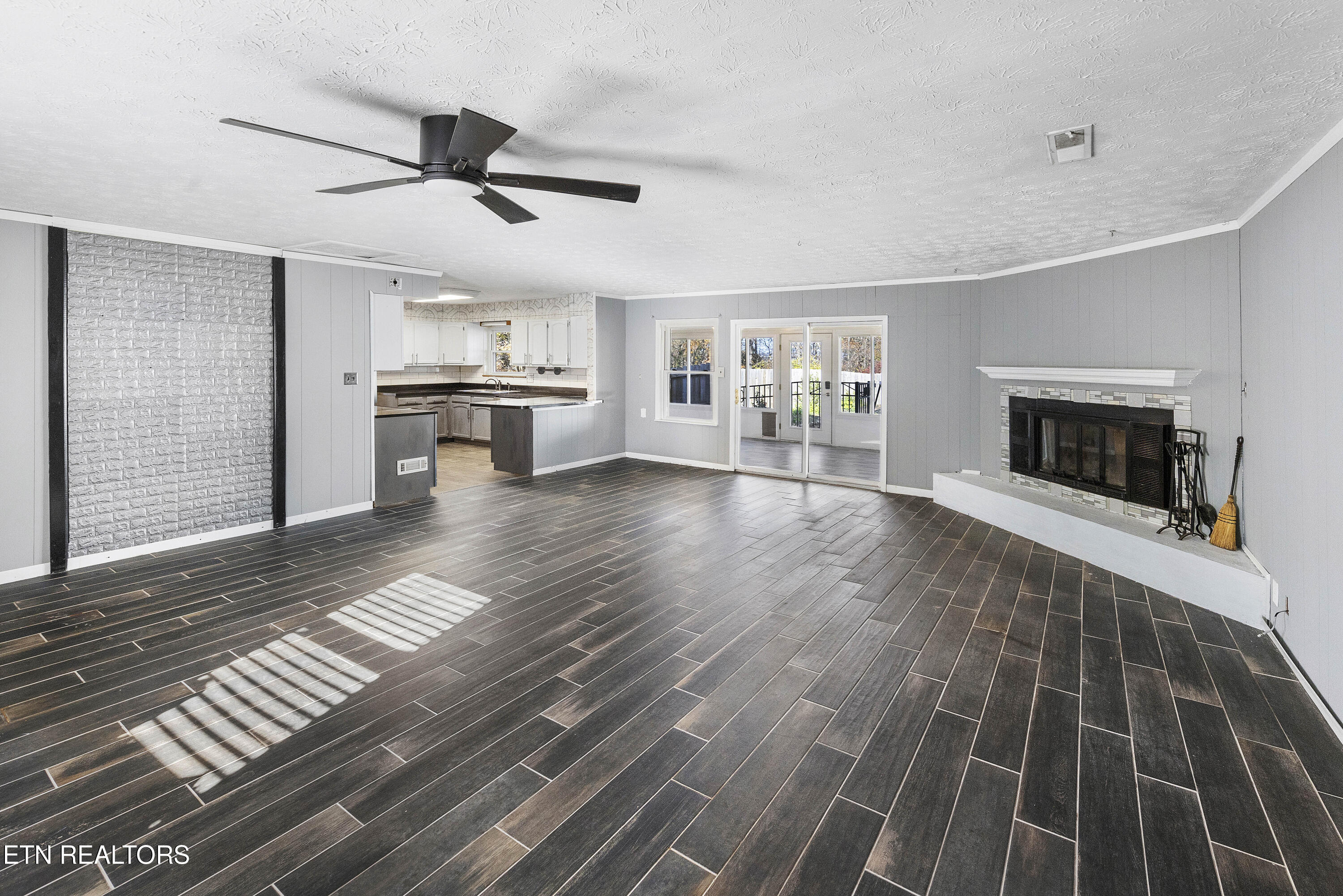 416 Kendall Road Knoxville, TN 37919 - Photo 13 of 25 L40A0008