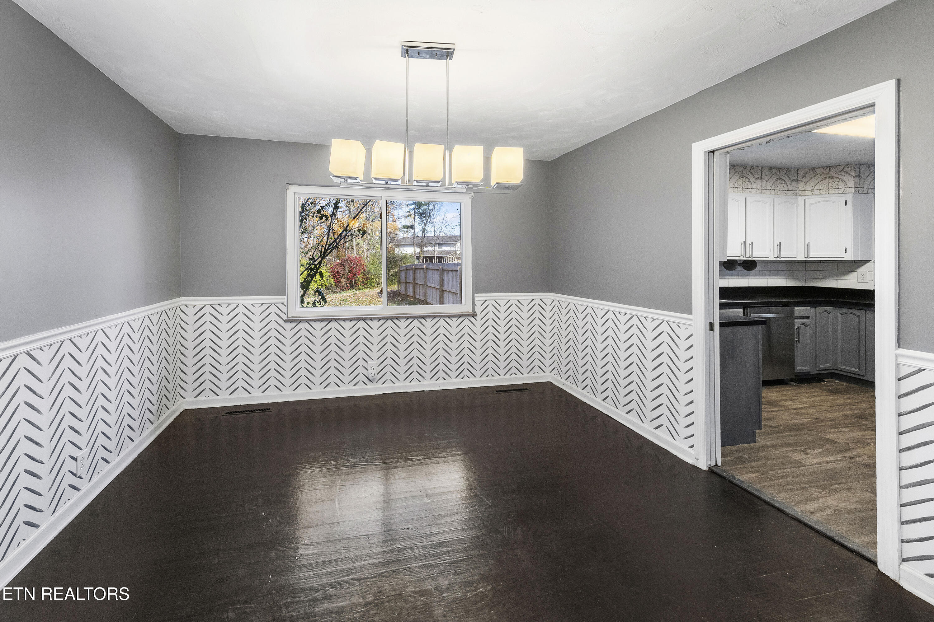 416 Kendall Road Knoxville, TN 37919 - Photo 22 of 25 L40A9989
