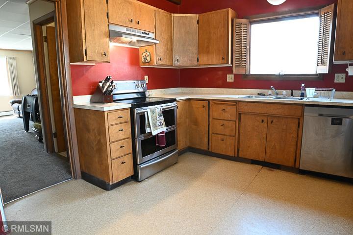 219 Vermilion Drive West Cook, MN 55723 - Photo 8 of 32