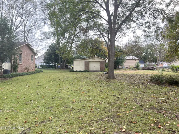 $1,700 | 3700 Dean Drive, Macon, GA 31216