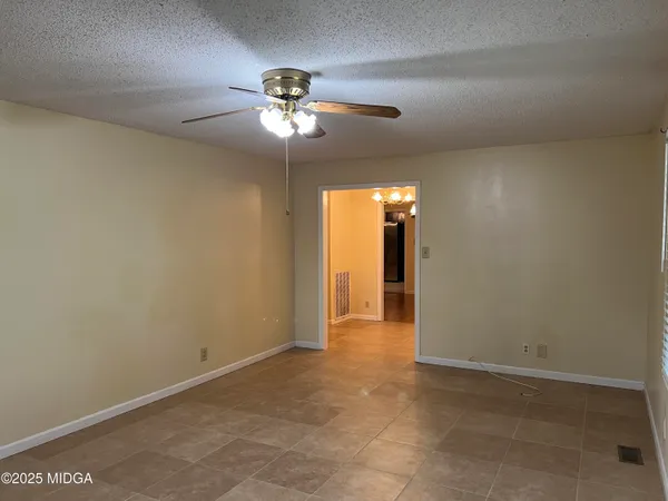 $1,700 | 3700 Dean Drive, Macon, GA 31216