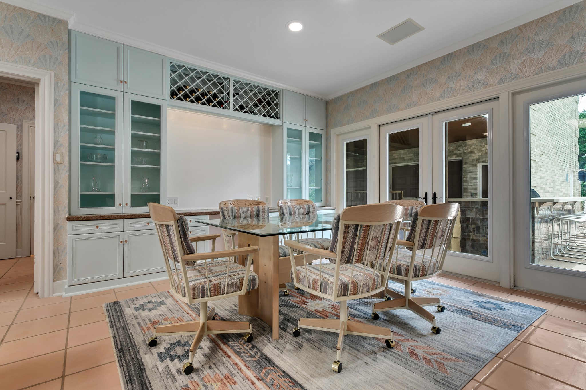 18506 Upper Bay Road Houston, TX 77058 - Photo 26 of 50