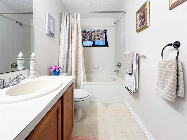 $360,000 | 1814 Candlestick Court, Lutz, FL 33559