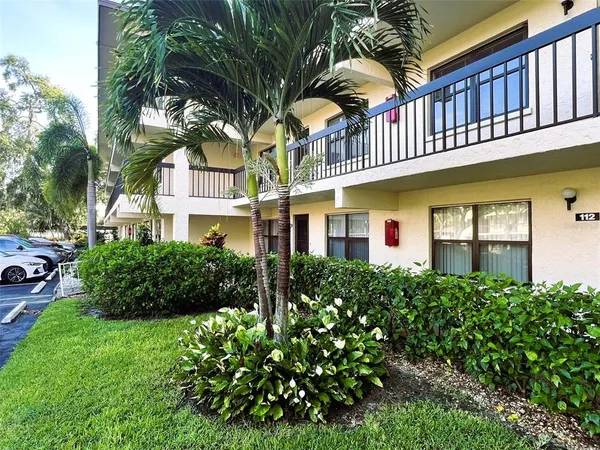 $1,350 | 425 30th Avenue West, Unit C309, Bradenton, FL 34205