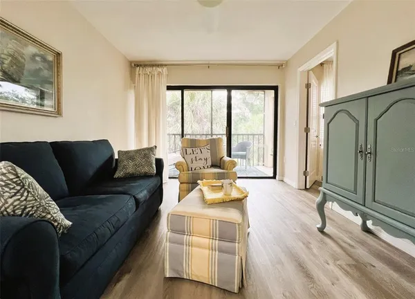 $1,350 | 425 30th Avenue West, Unit C309, Bradenton, FL 34205