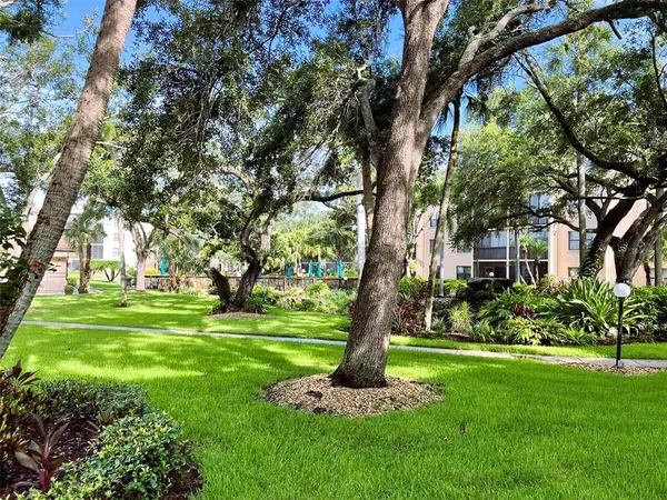 $1,350 | 425 30th Avenue West, Unit C309, Bradenton, FL 34205