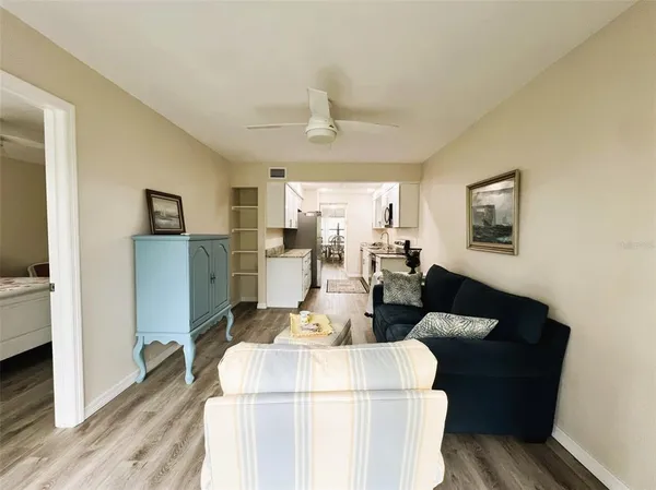 $1,350 | 425 30th Avenue West, Unit C309, Bradenton, FL 34205