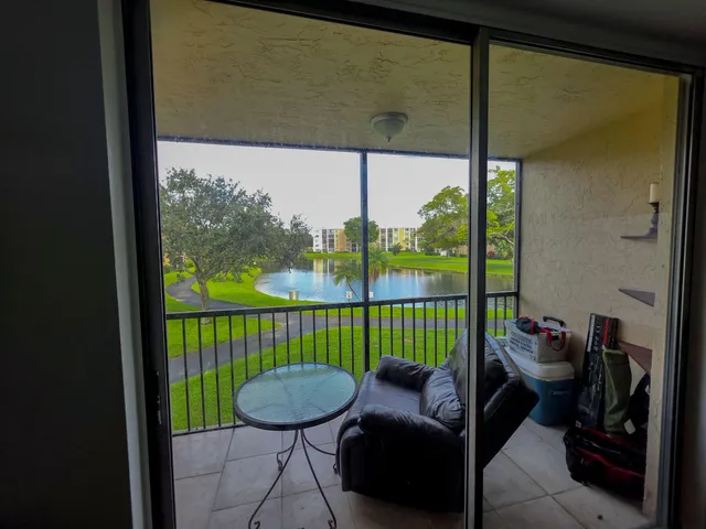 $212,000 | 7960 Northwest 50th Street, Unit 202, Lauderhill, FL 33351