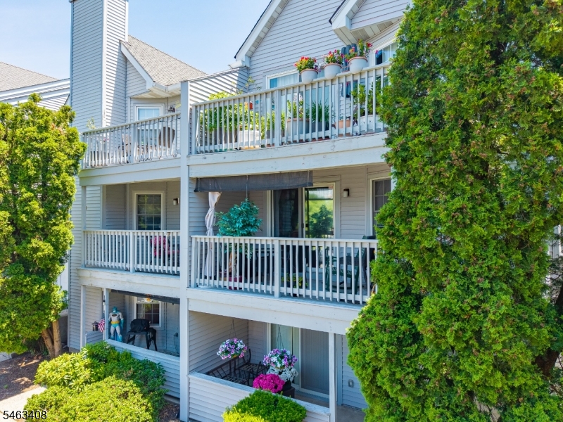 15 Boulder Run Road, Unit 15 Paterson, NJ 07501 - Photo 19 of 24 Gallery Image 19