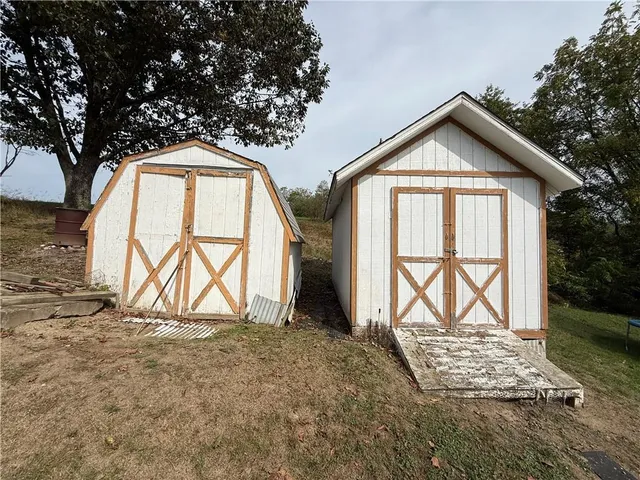 $53,000 | 24 Campbell Drive, Avella, PA 15312