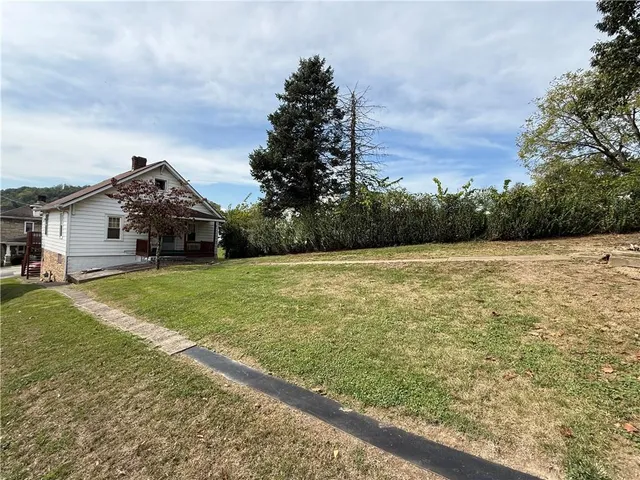 $53,000 | 24 Campbell Drive, Avella, PA 15312