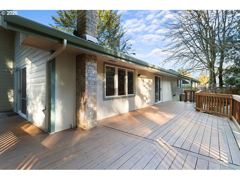 36700 Dubarko Road Sandy, OR 97055 - Photo 28 of 33 Deck