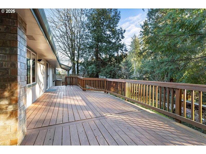 36700 Dubarko Road Sandy, OR 97055 - Photo 29 of 33 Deck