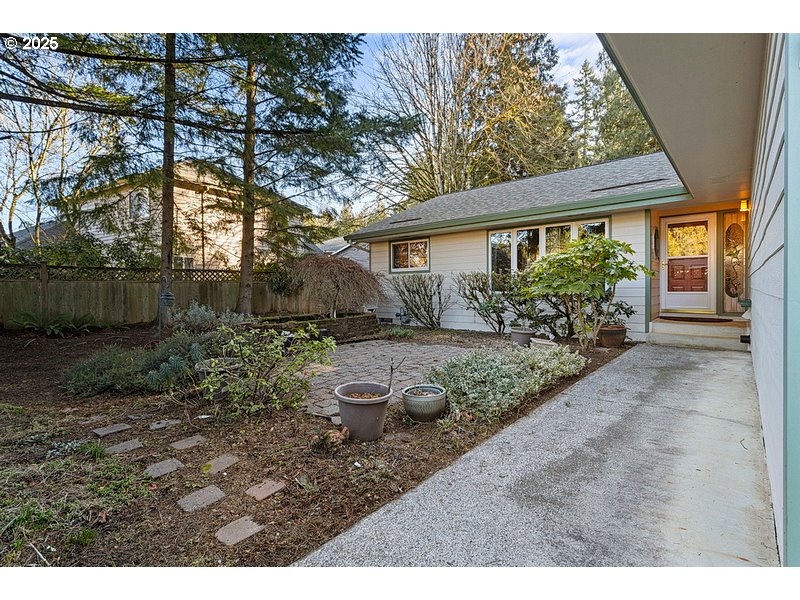 36700 Dubarko Road Sandy, OR 97055 - Photo 3 of 33 Gallery Image 3
