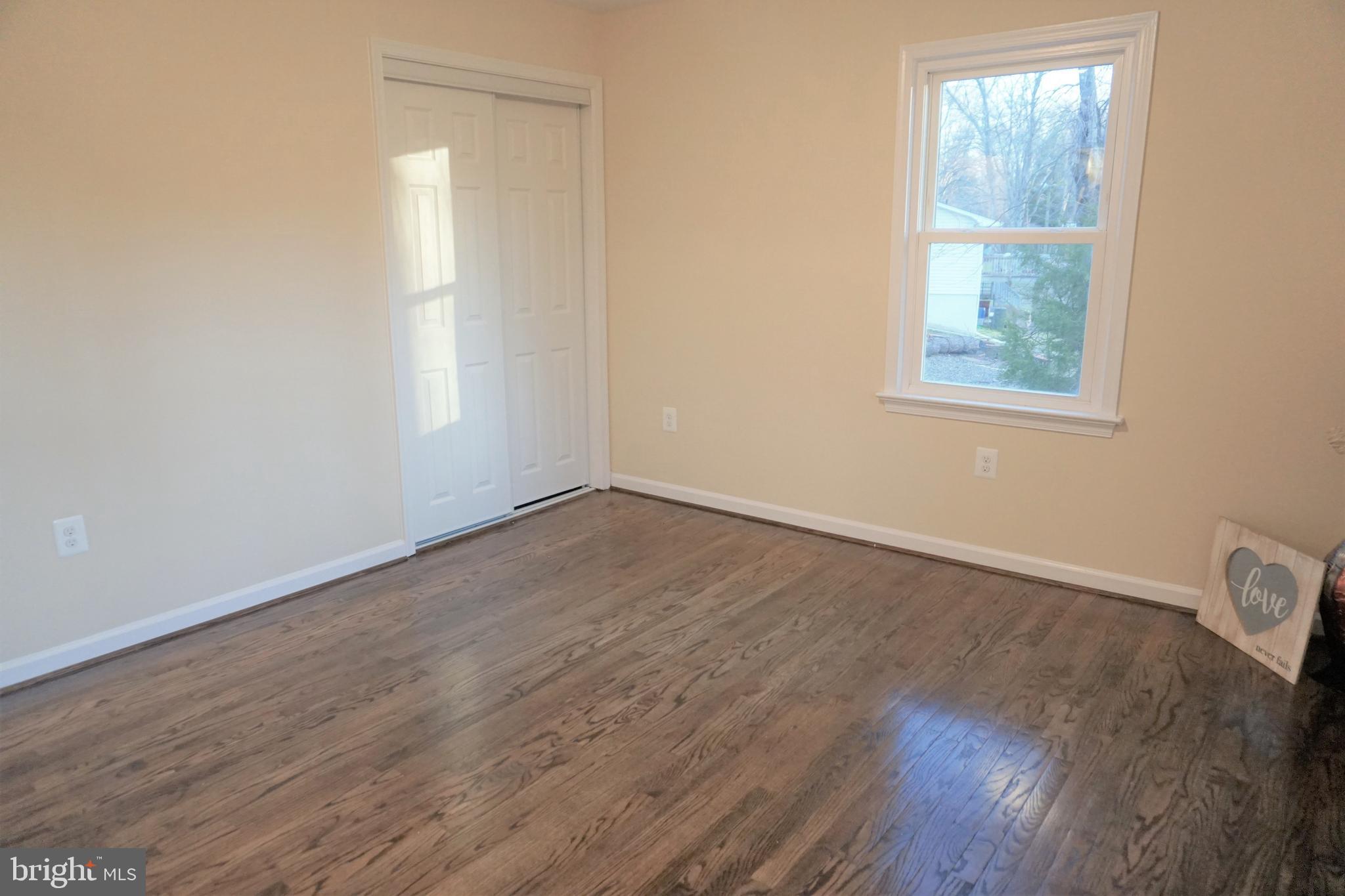 33 Rallye Lane Fredericksburg, VA 22405 - Photo 25 of 53 Master bedroom