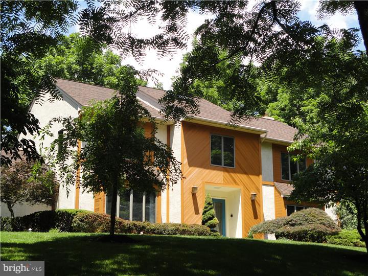 1018 Stonebridge Road Lower Gwynedd, PA 19002 - Photo 2 of 15