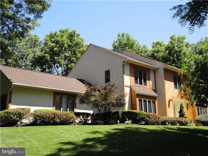 1018 Stonebridge Road Lower Gwynedd, PA 19002 - Photo 4 of 15