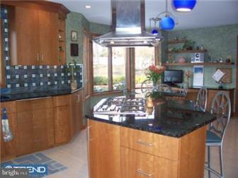 1018 Stonebridge Road Lower Gwynedd, PA 19002 - Photo 6 of 15