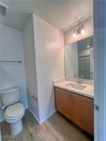 $2,500 | 8683 Luxuriant Avenue, Las Vegas, NV 89148