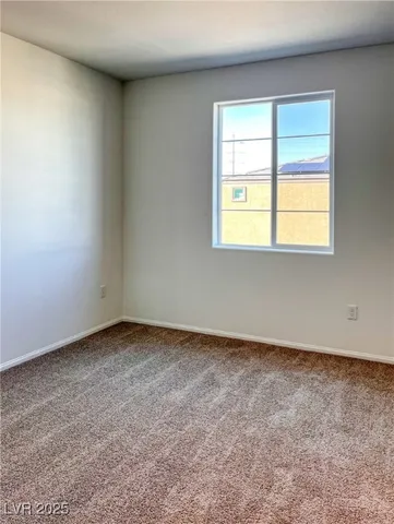 $2,500 | 8683 Luxuriant Avenue, Las Vegas, NV 89148