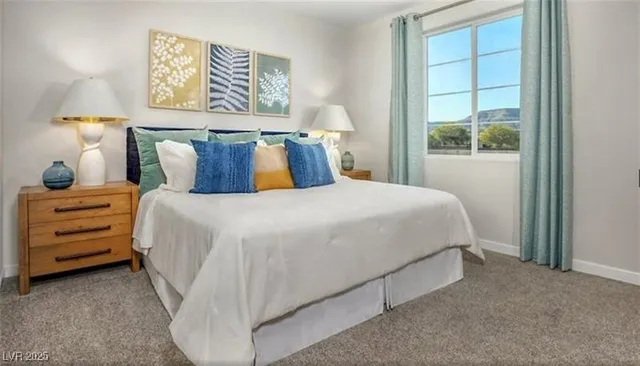 $2,500 | 8683 Luxuriant Avenue, Las Vegas, NV 89148