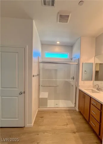 $2,500 | 8683 Luxuriant Avenue, Las Vegas, NV 89148