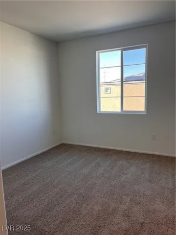 $2,500 | 8683 Luxuriant Avenue, Las Vegas, NV 89148