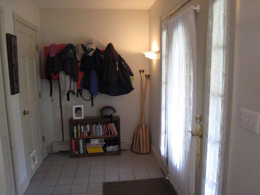 383 Lower Flying Point Road Freeport, ME 04032 - Photo 24 of 30 Entryway