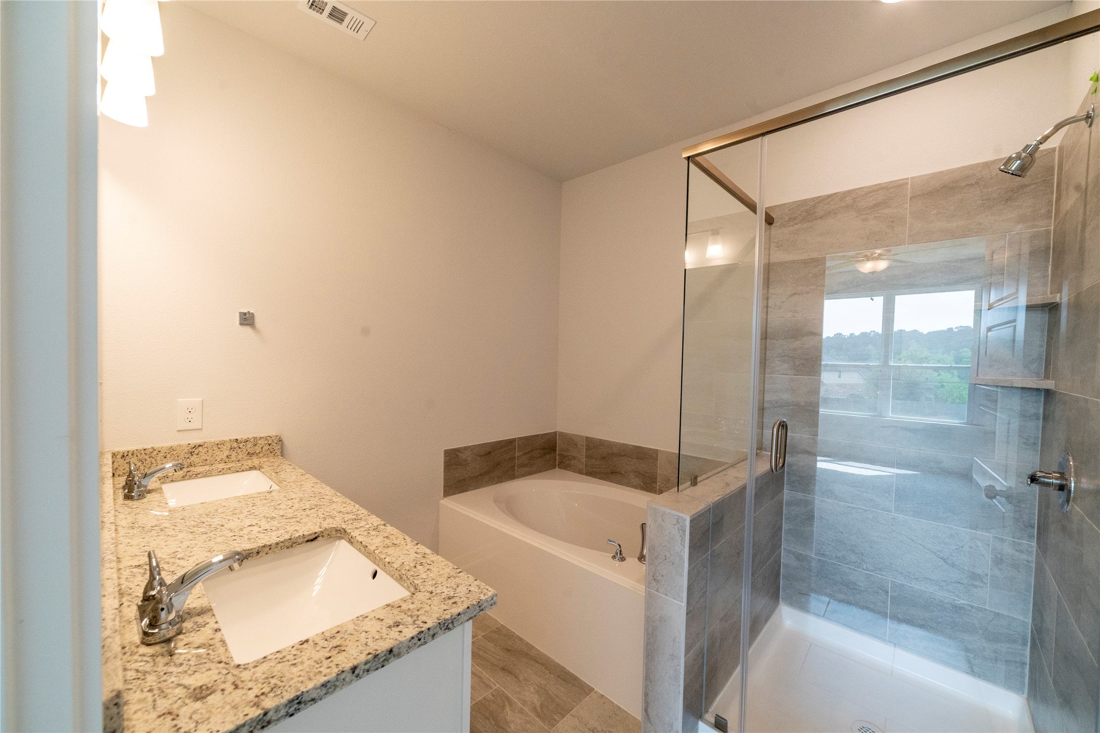 3709 Violet Lane Huntsville, TX 77340 - Photo 21 of 30