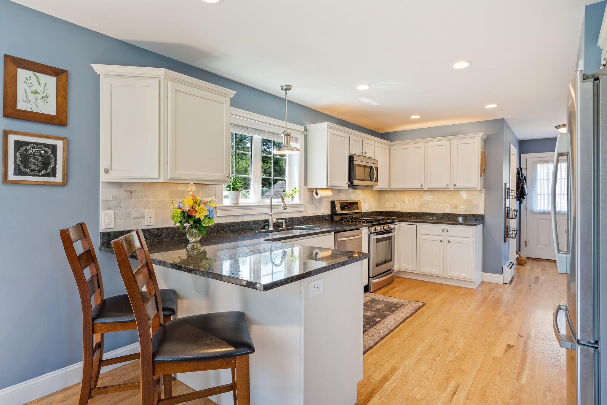 19 Buds Trail Cumberland, ME 04021 - Photo 8 of 34 15-web-or-mls-DSC07844