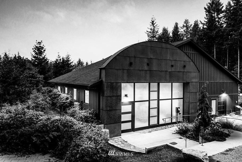 5415 Crawford Road Langley, WA 98260 - Photo 2 of 38 Gallery Image 2