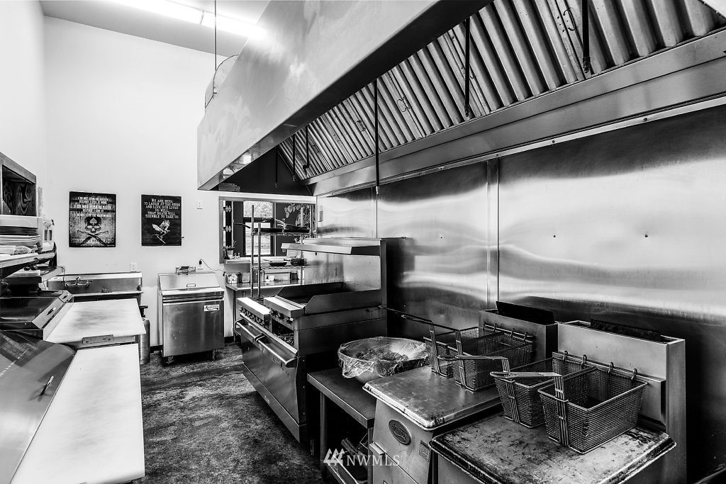 5415 Crawford Road Langley, WA 98260 - Photo 29 of 38 Gallery Image 29